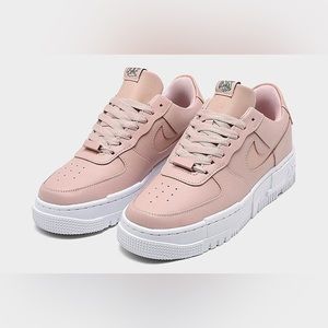 Nike AF1 Pixel